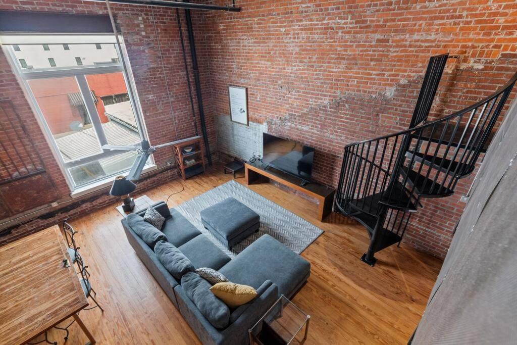 Cajun Stays-Buchanan Loft #4 Lafayette Exterior photo
